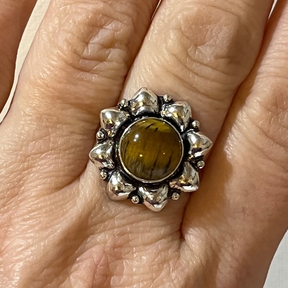 TIGERS EYE GEMSTONE RING STAMPED 925 SILVER PLATED SIZED 9 - Picture 4 of 9